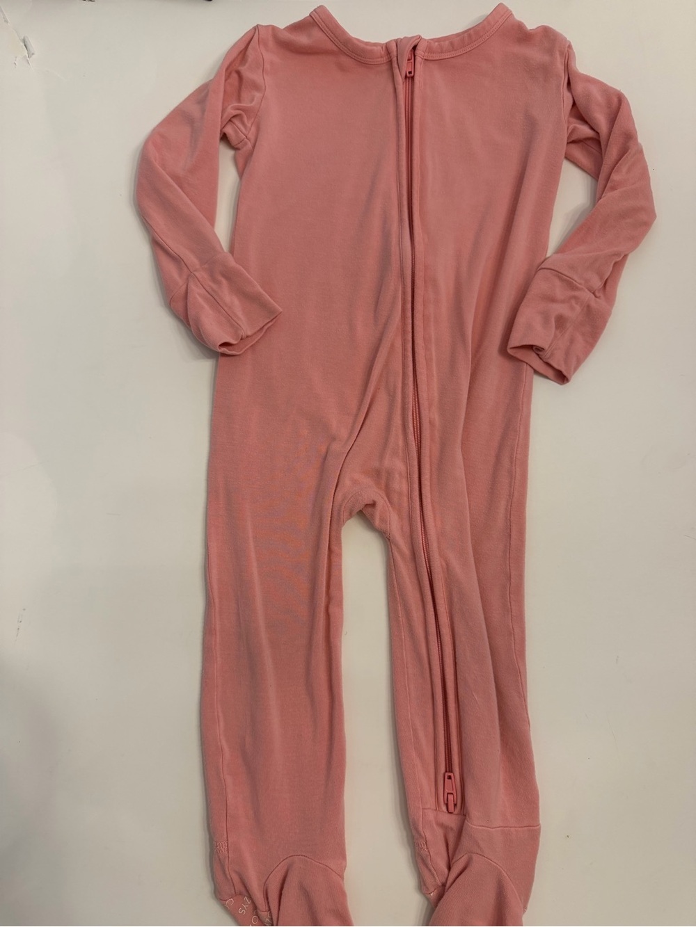 Cozy’s Kids Pink Footed Zipper One-Piece bamboo  Pajamas size 18 m-24 months